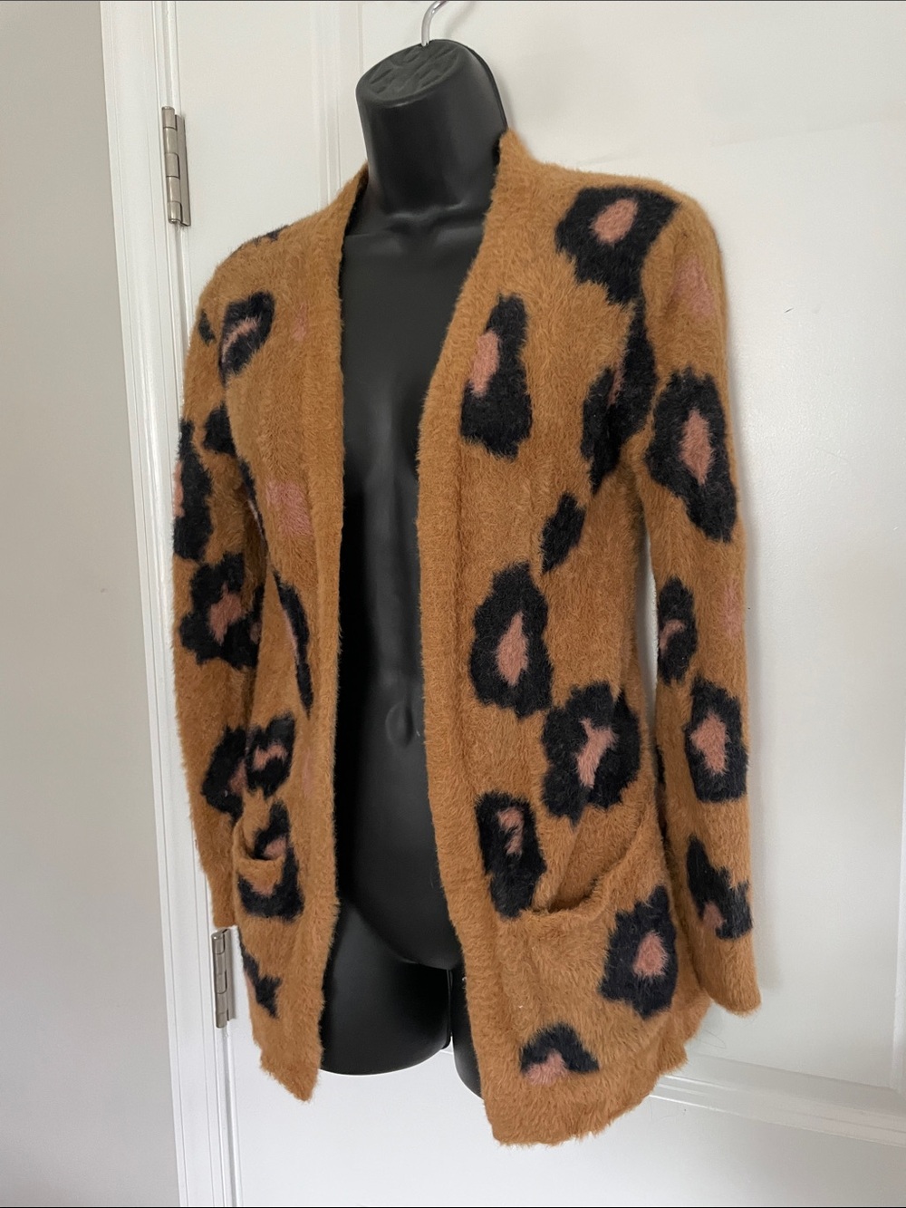 Soft Animal print cardigan